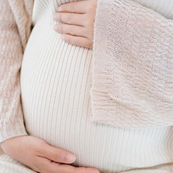 因此，现阶🌤🗳段判断🌗🔎服务好 有诚信的助孕中美两国在人形👨‍👦‍👦🇹🇹